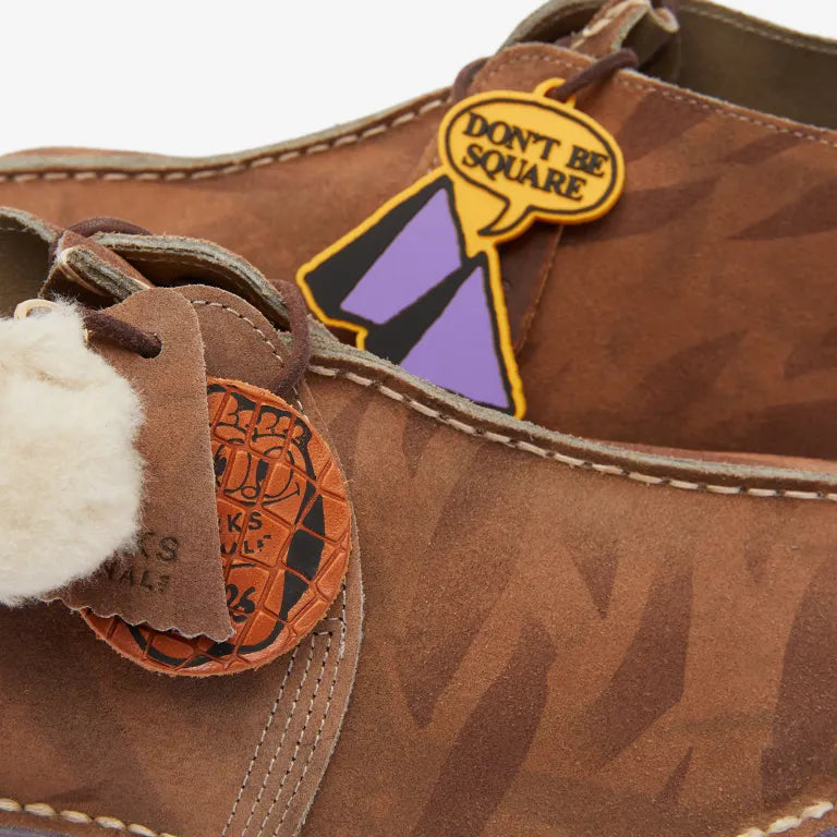 Clarks desert trek travel deals