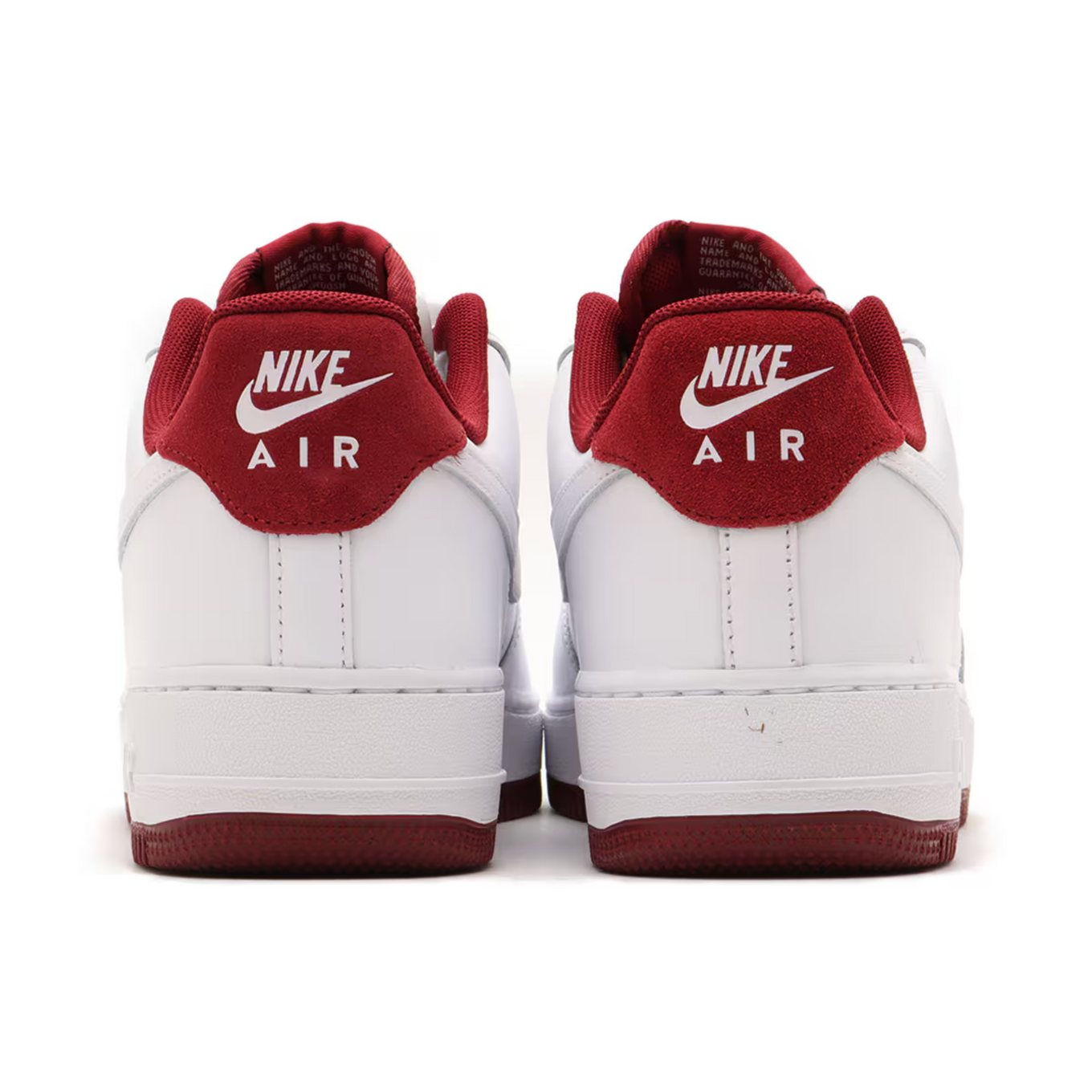 NIKE AIR FORCE 1  07 LV8