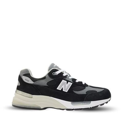 NEW BALANCE U992BK