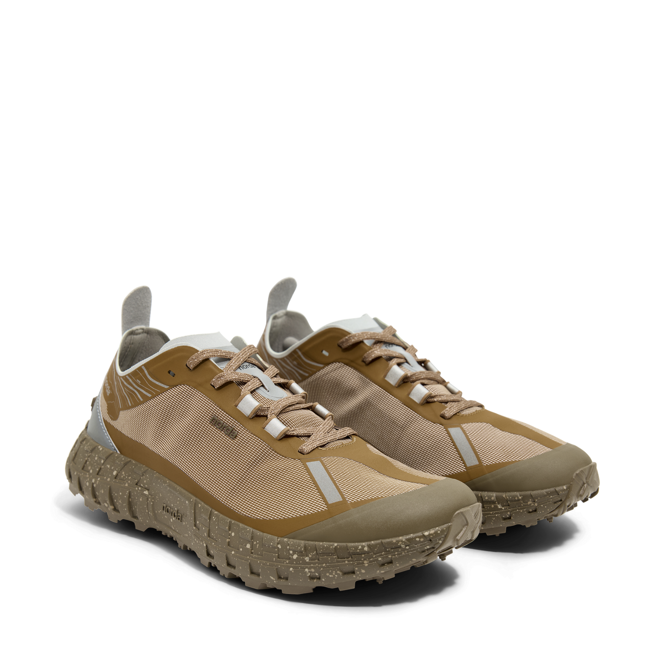 NORDA SHOES 001A