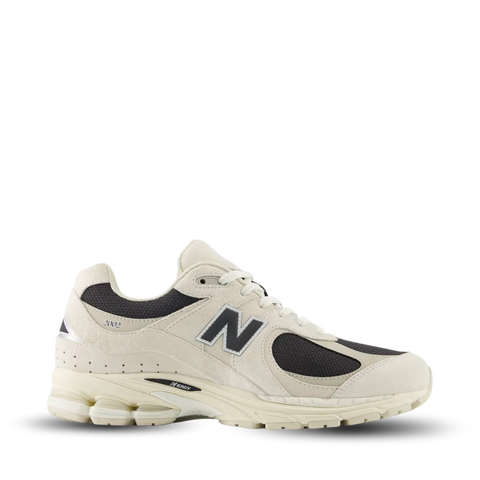 NEW BALANCE U2002RN