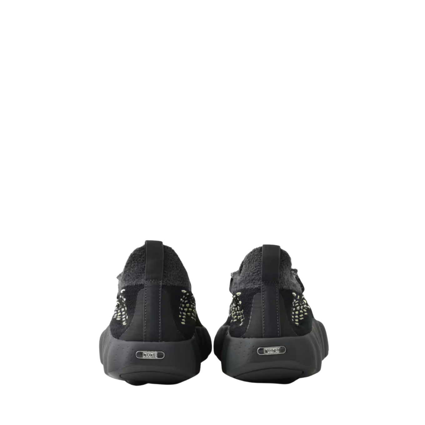NIKE MIND 002 FK QS