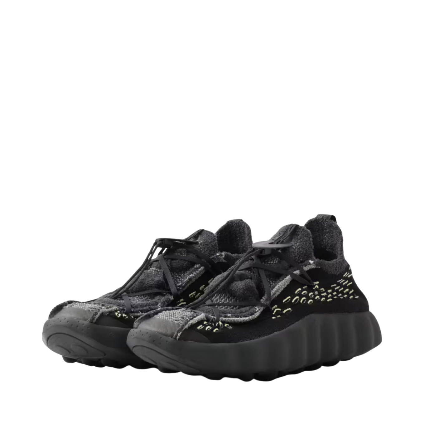 NIKE MIND 002 FK QS