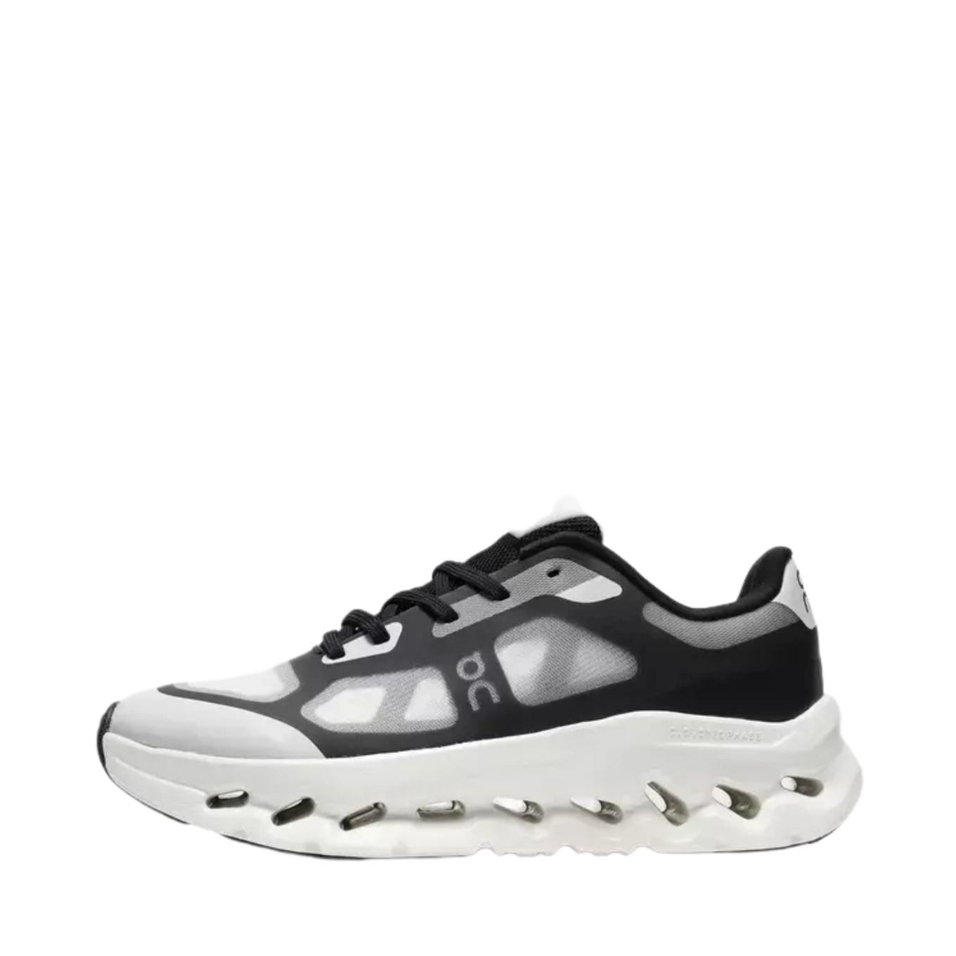 ON CLOUDTILT REMIX M