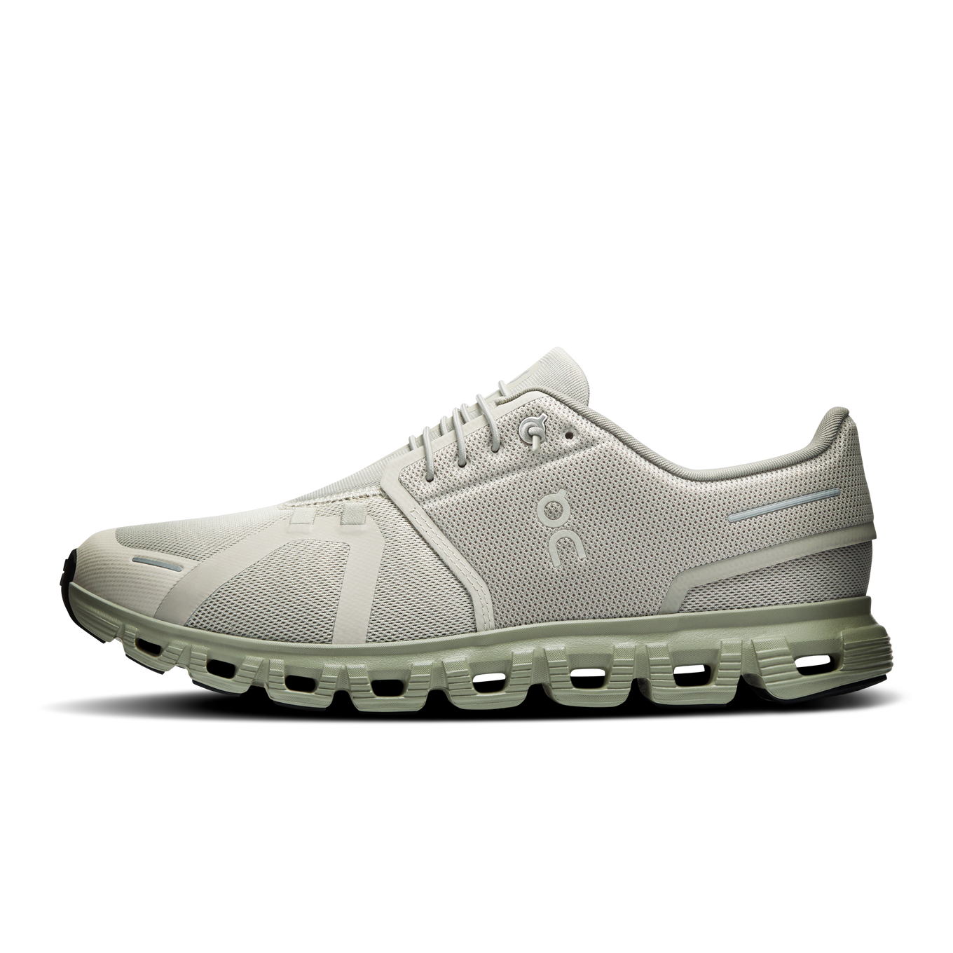 ON CLOUD 6 M