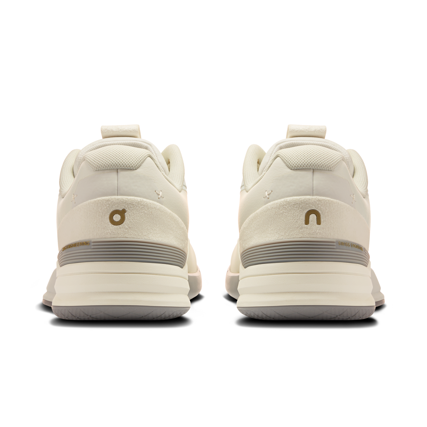 ON THE ROGER PRO ACE M