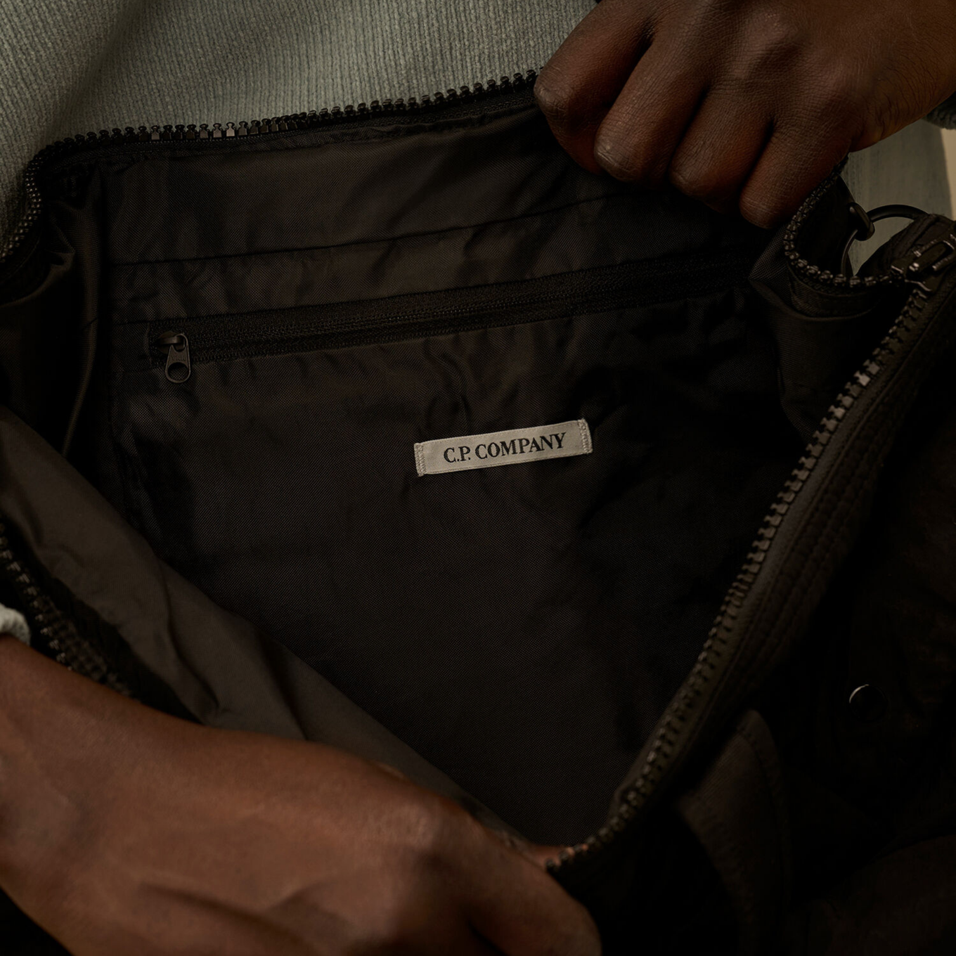 C.P. COMPANY ACCESSORIES BAG