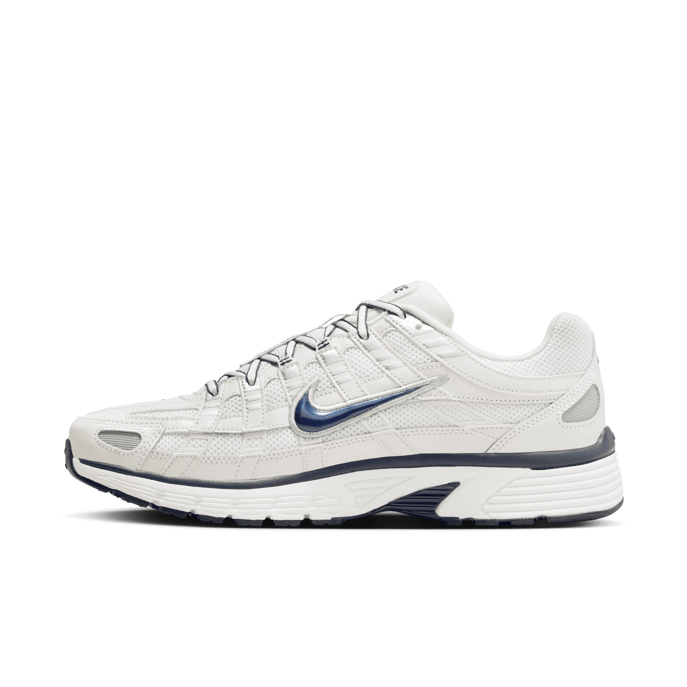 NIKE P-6000