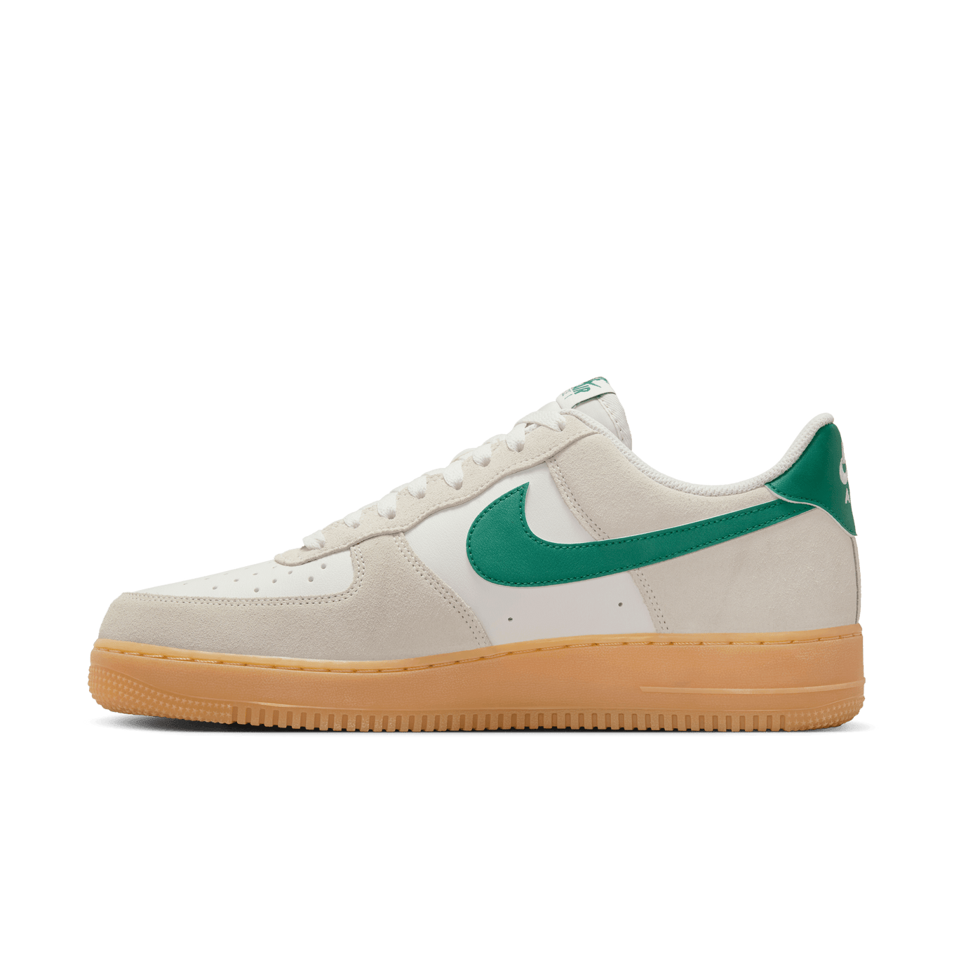 NIKE AIR FORCE 1  07 LV8