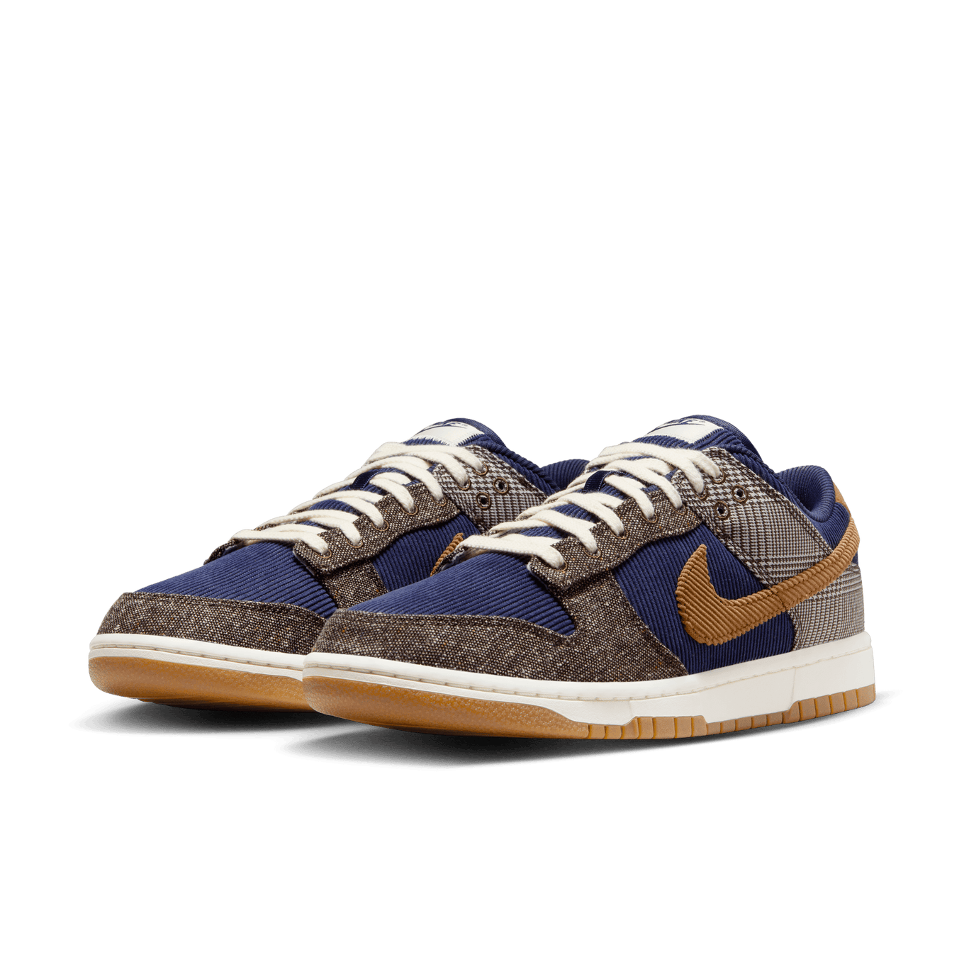 NIKE DUNK LOW PRM