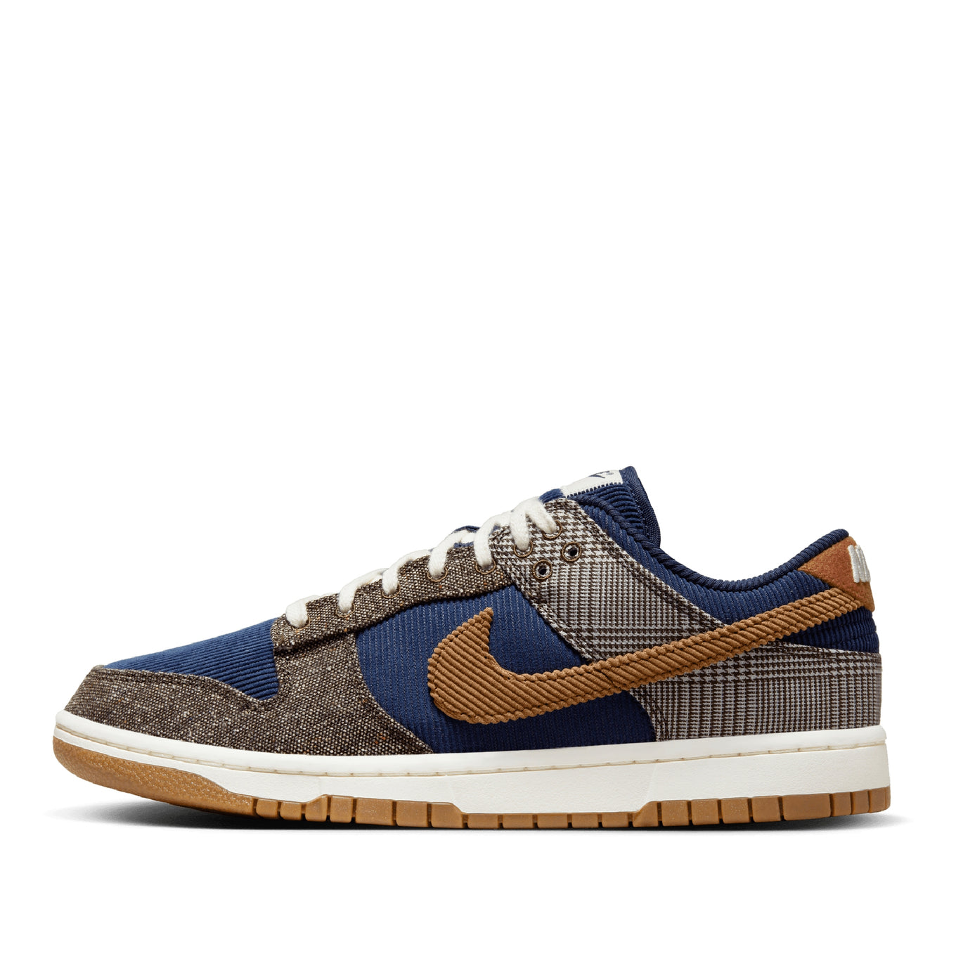 NIKE DUNK LOW PRM