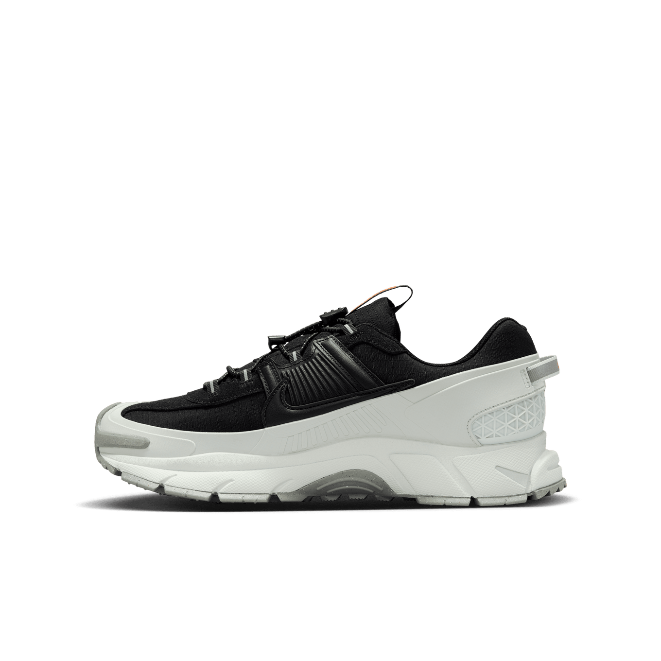 NIKE W ZOOM VOMERO ROAM