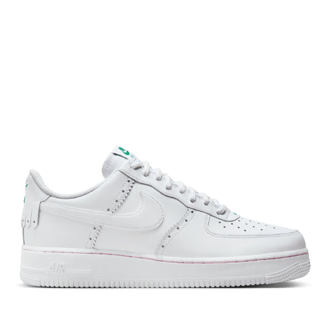 NIKE AIR FORCE 1  07 LV8 ND2