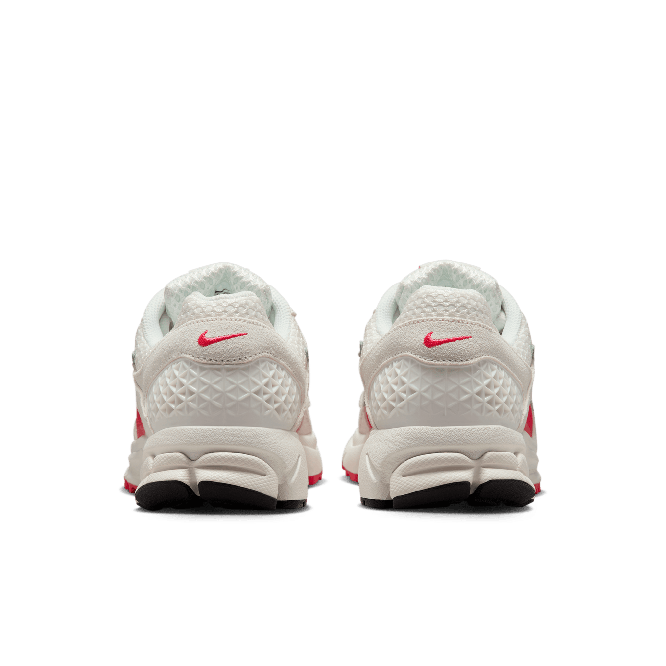 NIKE W ZOOM VOMERO 5