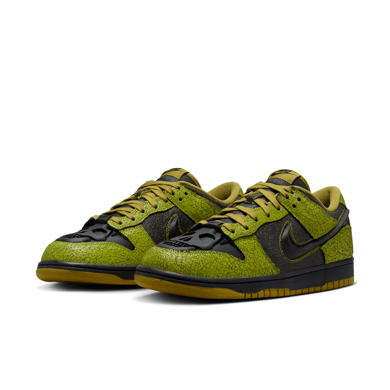 NIKE DUNK LOW RETRO QS