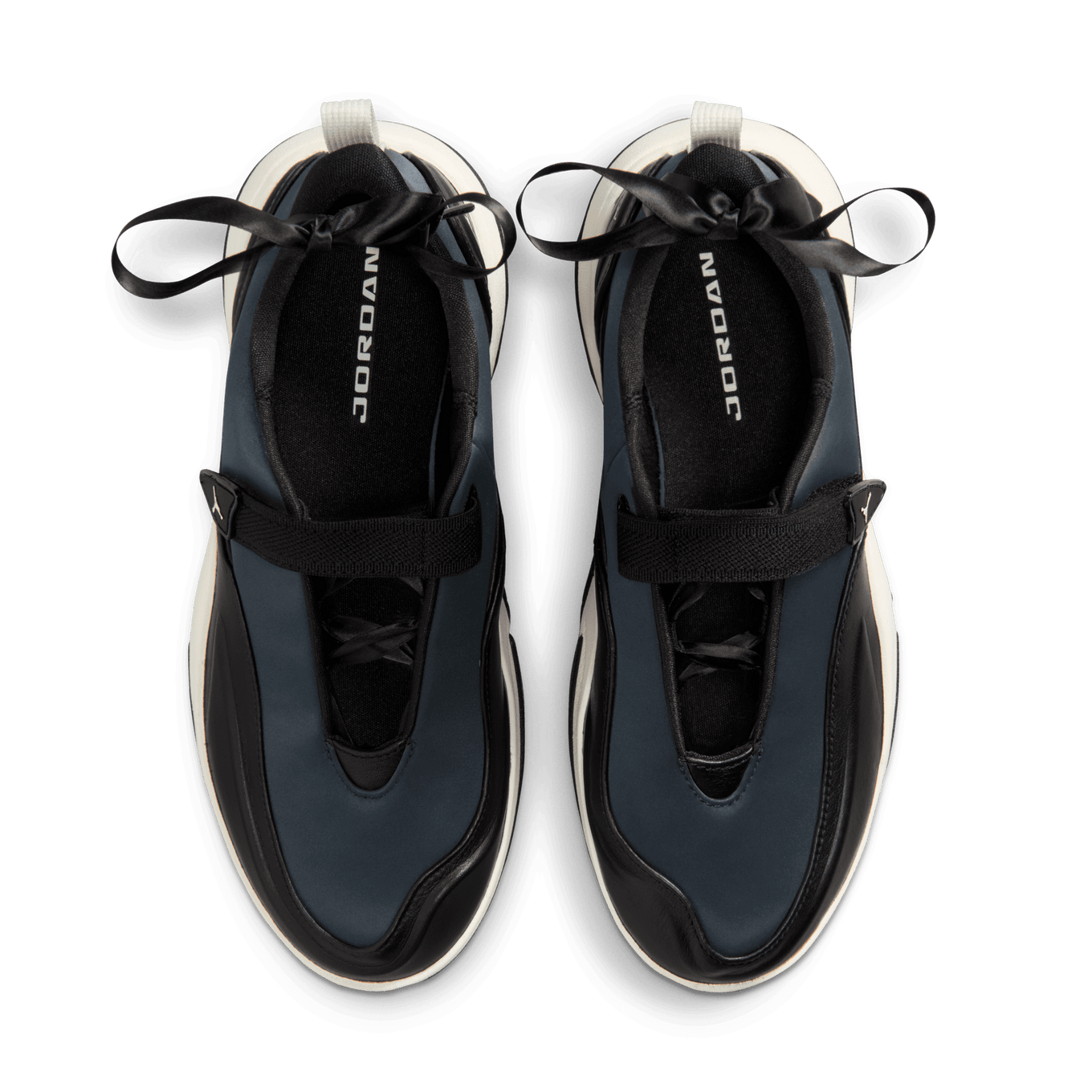 NIKE W JORDAN POINTE