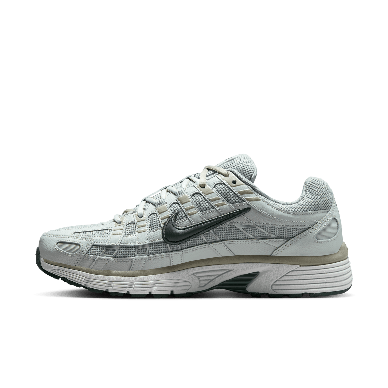 NIKE P-6000 PRM
