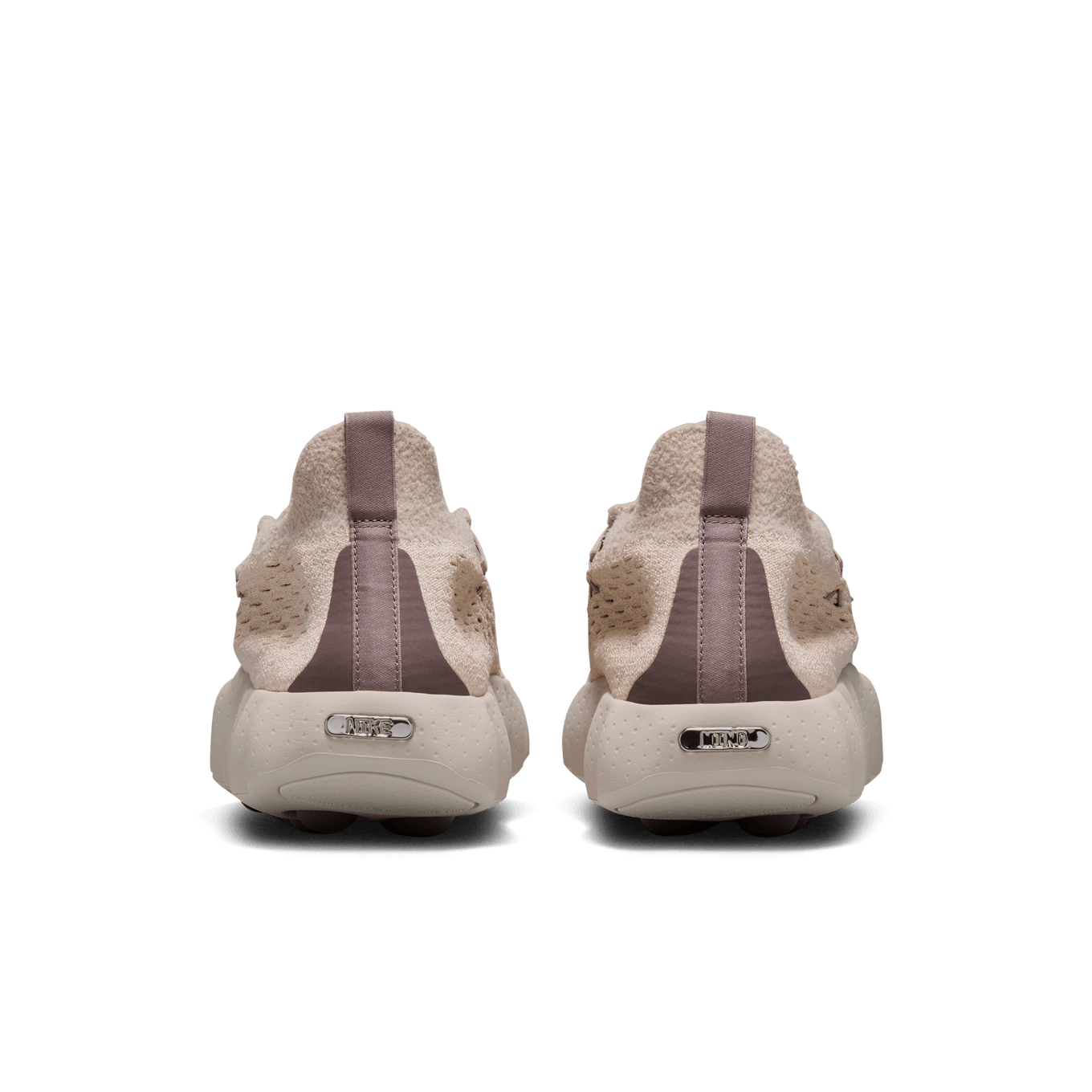 NIKE MIND 002 FK QS