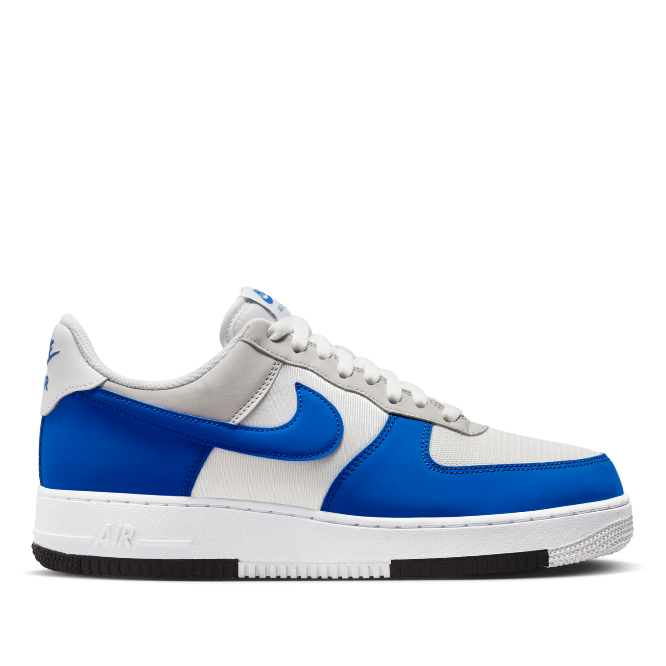 NIKE AIR FORCE 1  07 LV8