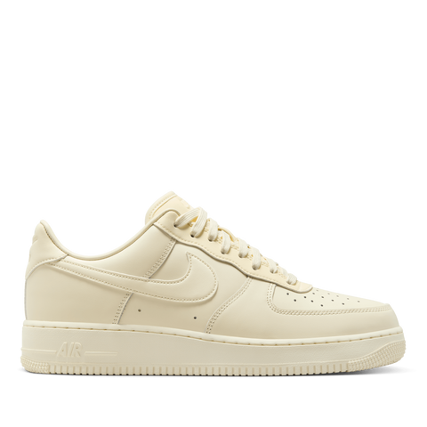 NIKE AIR FORCE 1  07 FRESH