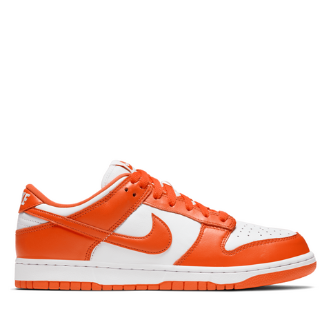 NIKE DUNK LOW SP