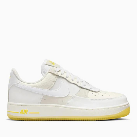 NIKE W AIR FORCE 1  07 LOW