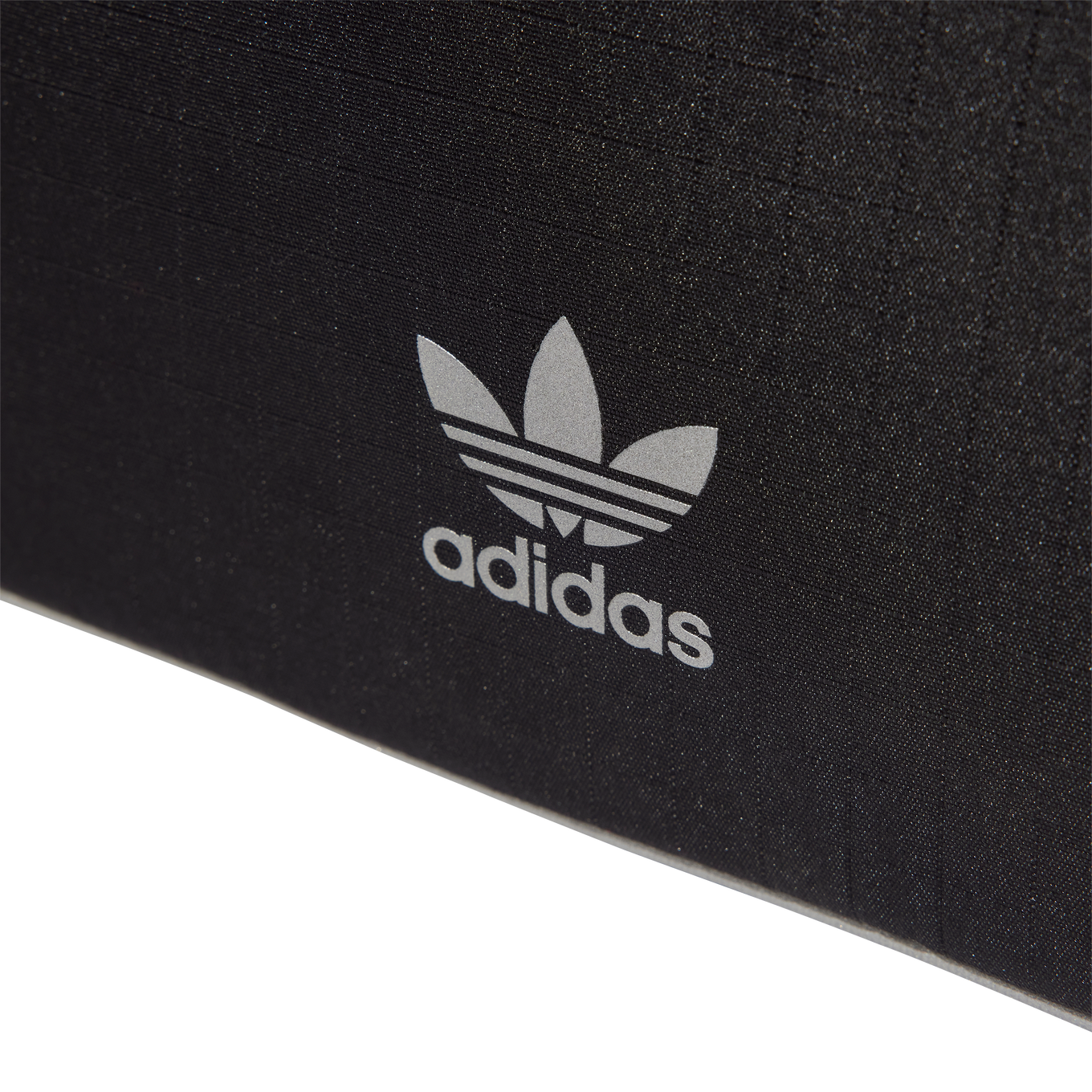 ADIDAS MINI AIRLINER