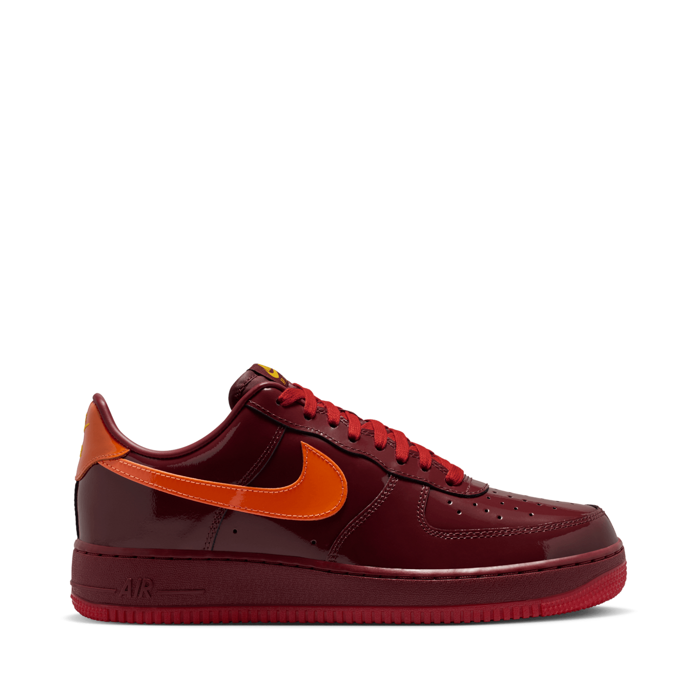 NIKE AIR FORCE 1 LOW QS