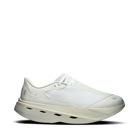 ON CLOUDBOOM VOLT PAF M