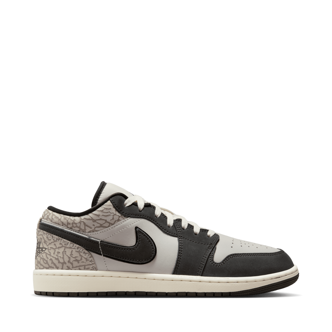 NIKE AIR JORDAN 1 LOW SE V2