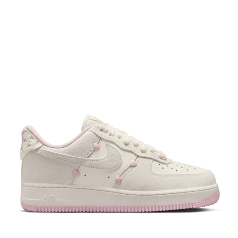 NIKE W AIR FORCE 1  07 LX