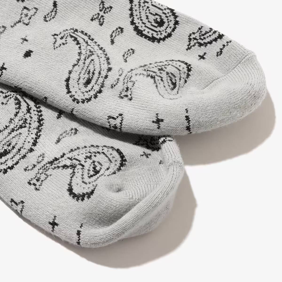 ATMOS PAISLEY SOCKS