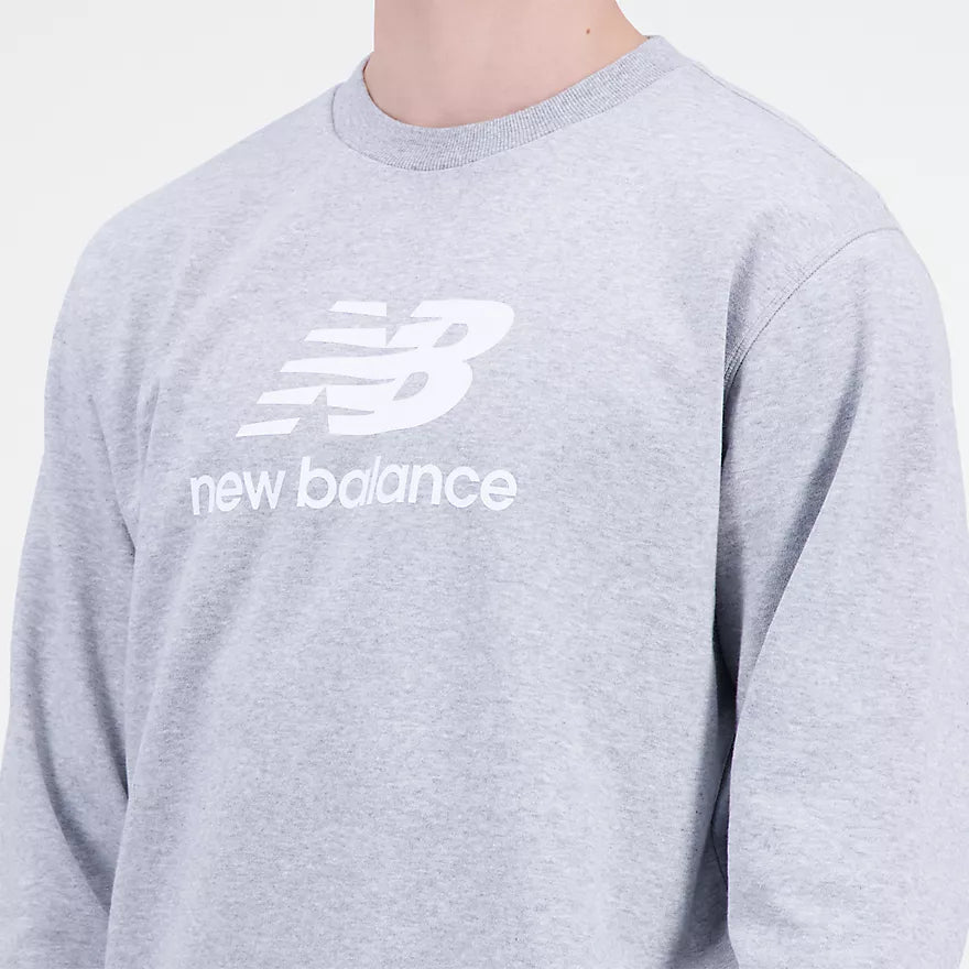 NEW BALANCE ESSENTIALS STACKED LOGO FRENCH TERRY CREWNECK