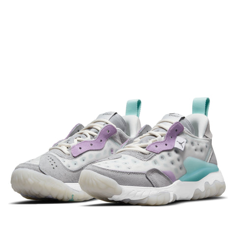 NIKE W JORDAN DELTA 2