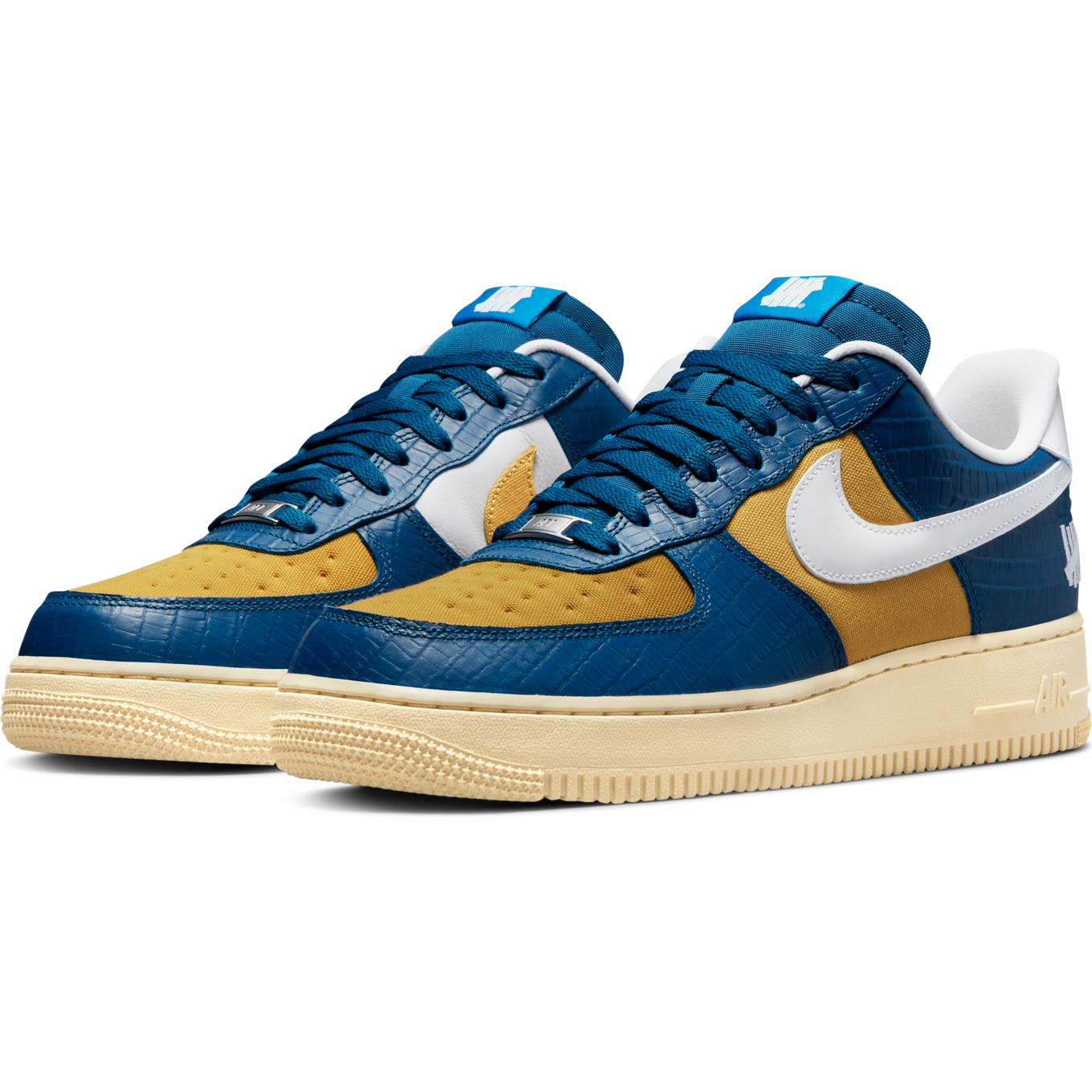 NIKE AIR FORCE 1 LOW SP